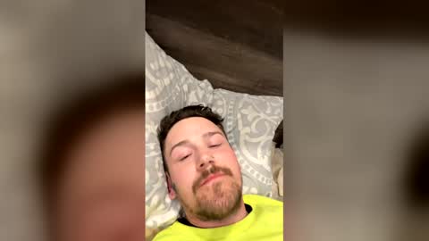 gnarcoticscrew online show from April 30, 2026, 11:42 pm