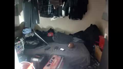 gnasty83 online show from January 11, 2026, 3:33 am