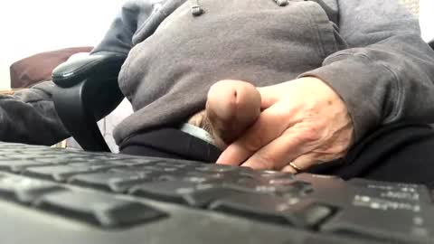 Snapshot of gngnxxx chatting on February 17, 2025, 1:42 pm gngnxxx online show from February 17, 2025, 1:42 pm