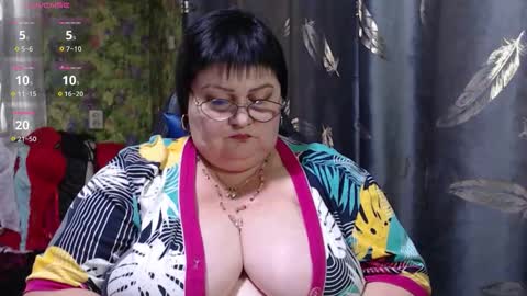 Snapshot of goddess57 chatting on October 17, 2025, 10:07 am Goddess online show from October 17, 2025, 10:07 am