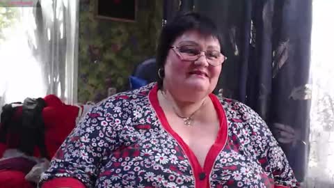 Snapshot of goddess57 chatting on October 25, 2025, 8:11 am Goddess online show from October 25, 2025, 8:11 am