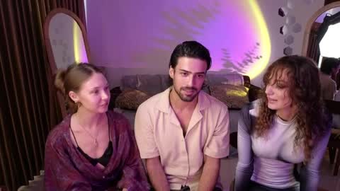   330 UTC2 girls   online show from April 9, 2026, 2:55 am