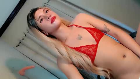 Snapshot of goddess_riana chatting on September 14, 2025, 7:51 am YOUR GODDESS RIAN online show from September 14, 2025, 7:51 am