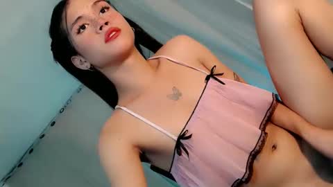 Snapshot of goddess_riana chatting on October 29, 2025, 4:48 am YOUR GODDESS RIAN online show from October 29, 2025, 4:48 am