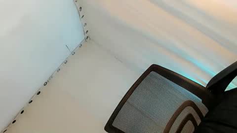 Snapshot of goddess_riana chatting on November 6, 2025, 5:19 am YOUR GODDESS RIAN online show from November 6, 2025, 5:19 am