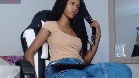 Snapshot of goddess_valen chatting on November 11, 2025, 4:07 pm goddess_valen online show from November 11, 2025, 4:07 pm