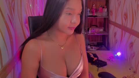 Snapshot of goddessbarbiecum4u chatting on December 31, 2024, 4:49 am Barbie Brown online show from December 31, 2024, 4:49 am