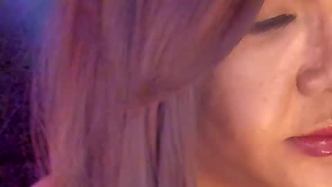 Barbie Brown online show from April 16, 2026, 1:17 am