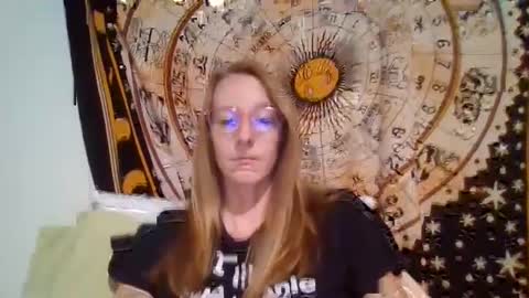 Snapshot of goddesschloexo chatting on September 30, 2025, 2:49 am GoddessChloexo online show from September 30, 2025, 2:49 am