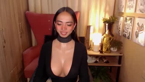 Snapshot of goddessdeia chatting on October 8, 2025, 7:39 am Deia online show from October 8, 2025, 7:39 am