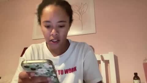 Goddess L online show from May 19, 2026, 6:25 pm