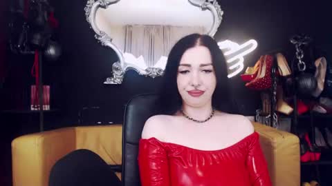 Snapshot of goddessgeorgia chatting on July 16, 2026, 4:13 pm Goddess Georgia online show from July 16, 2026, 4:13 pm