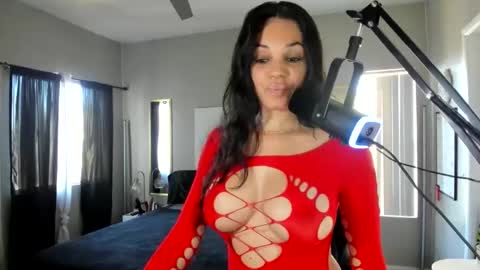 Snapshot of goddessjanae chatting on November 10, 2025, 10:20 pm Myonna The Cum God online show from November 10, 2025, 10:20 pm