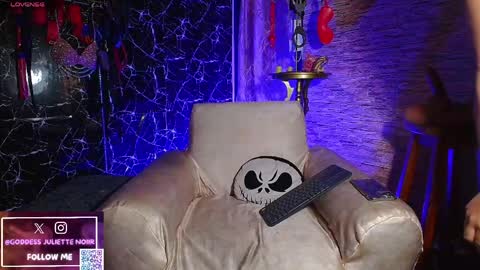 Goddes Juliette Noiir online show from May 29, 2026, 10:57 am