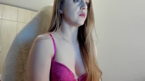 Snapshot of goddesskasyia chatting on May 28, 2026, 9:45 pm GoddessKasyia online show from May 28, 2026, 9:45 pm