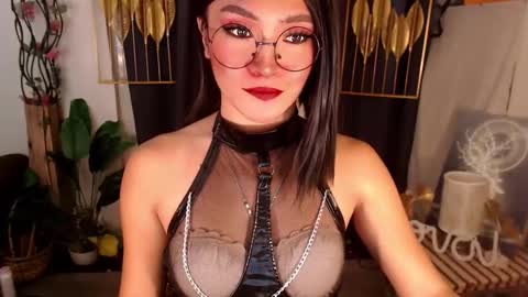 quinnie online show from January 30, 2025, 12:29 am