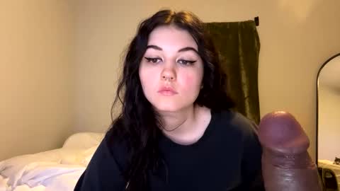 Goddess Raven online show from December 11, 2024, 4:42 pm