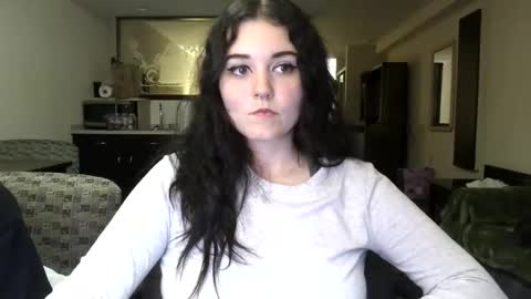 Goddess Raven online show from September 24, 2025, 5:11 am