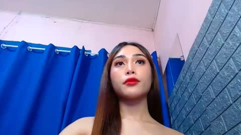 Caulix online show from December 11, 2024, 1:17 pm