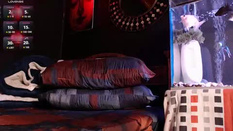 HUAN online show from November 16, 2025, 11:05 am