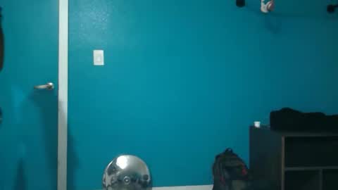 Snapshot of gogetter4life213 chatting on December 14, 2024, 11:18 am gogetter4life213 online show from December 14, 2024, 11:18 am