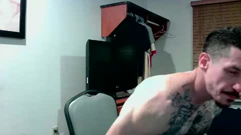 Snapshot of goinwild8900 chatting on December 15, 2024, 2:19 am goinwild8900 online show from December 15, 2024, 2:19 am