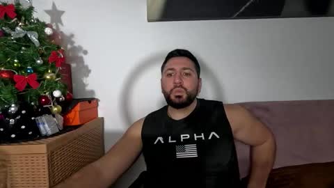 gold_alpha_boy online show from December 21, 2025, 9:44 pm