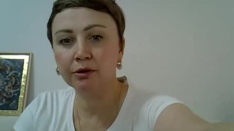 golden_kessie online show from June 17, 2026, 6:16 am