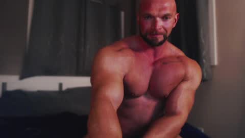 Snapshot of goldenaesthetics92 chatting on February 22, 2025, 12:38 am Dorian online show from February 22, 2025, 12:38 am