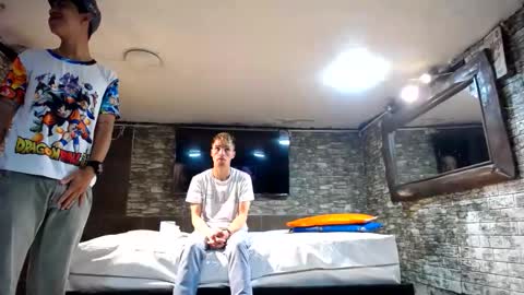 GOLDENJOI online show from October 28, 2025, 11:36 am