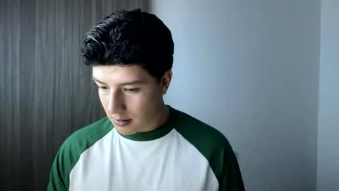 goldenknight33 online show from October 11, 2025, 3:43 pm