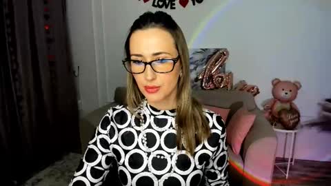 Olivia online show from February 25, 2026, 3:27 am