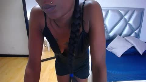 goldenn_ass1 online show from November 22, 2025, 4:55 am