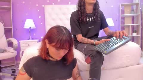 Snapshot of goldentemptation_ chatting on February 12, 2026, 7:42 pm goldentemptation_ online show from February 12, 2026, 7:42 pm