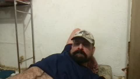 Snapshot of goldmenjustme chatting on February 20, 2025, 8:25 pm Madmaxsanantonio online show from February 20, 2025, 8:25 pm