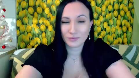 Snapshot of goldmoonn chatting on January 6, 2025, 11:40 am goldmoonn online show from January 6, 2025, 11:40 am