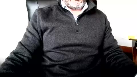 Snapshot of golfpro84 chatting on May 25, 2026, 9:32 pm golfpro84 online show from May 25, 2026, 9:32 pm