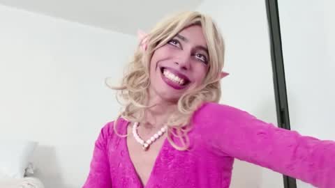 gomita online show from April 25, 2026, 4:15 am