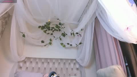 gongjulee online show from October 24, 2025, 12:30 am