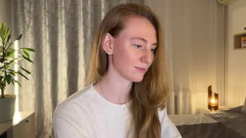 Snapshot of good__choice chatting on December 21, 2025, 2:02 pm Polly online show from December 21, 2025, 2:02 pm