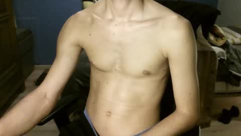 Snapshot of goodboy146 chatting on November 12, 2025, 12:33 am Goodboy online show from November 12, 2025, 12:33 am