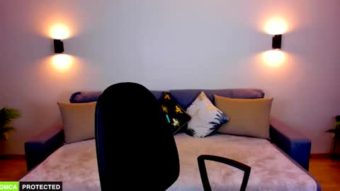 Snapshot of goofyprincezz chatting on December 17, 2025, 7:09 pm Petra online show from December 17, 2025, 7:09 pm