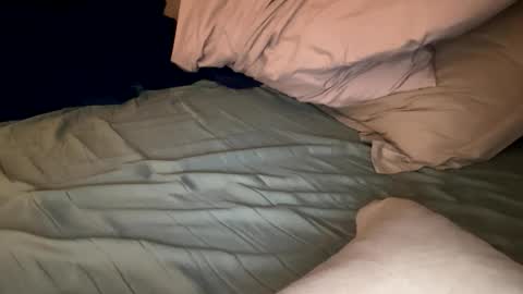 goonsaugus23 online show from April 30, 2026, 12:17 am