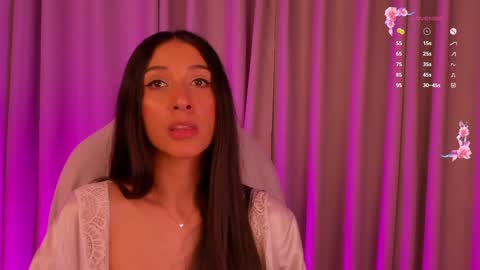 Snapshot of gorgeous_brunette chatting on January 29, 2025, 11:20 am Rose online show from January 29, 2025, 11:20 am