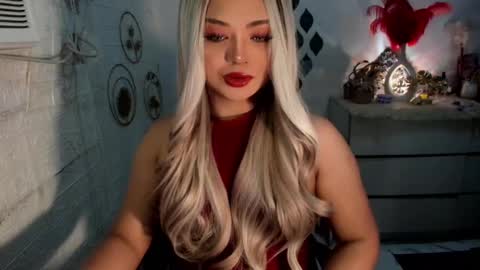 Amanda rose online show from January 28, 2025, 5:00 am