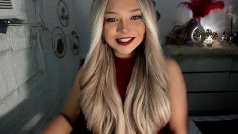 Amanda rose online show from March 9, 2025, 3:32 am