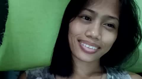 Snapshot of gorgeouspinay_babe chatting on November 15, 2025, 10:23 am GorgeousPinay babe online show from November 15, 2025, 10:23 am