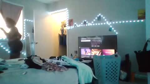 Sue Goddess online show from October 5, 2025, 3:10 pm