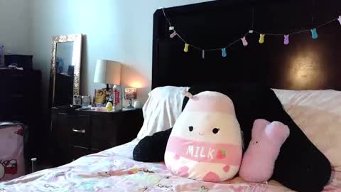 gothbaby305 online show from April 4, 2026, 11:46 pm