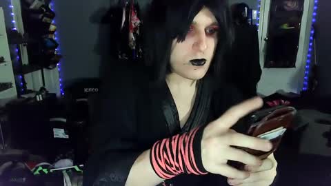 Snapshot of gothic123451 chatting on December 29, 2024, 7:11 pm Victoriana online show from December 29, 2024, 7:11 pm